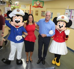 Disney Cruise Line celebrates the season with Lighthouse School