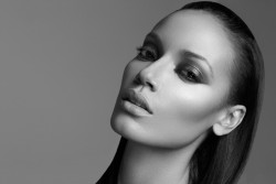 Selita Ebanks is Guest Speaker at 2020 Breast Cancer Foundation Gala