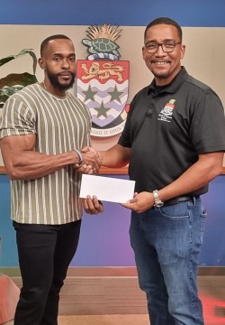 Ministry of Tourism Sponsors Local Bodybuilder