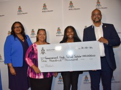 Clifton Hunter Graduate Micah Leon Named 2023/2024 Government High School Scholar