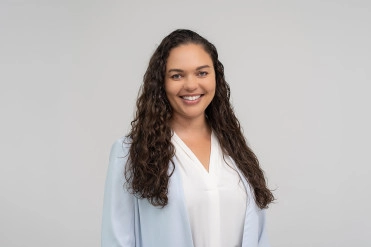 IMAC Awards US$483,000 in 2025 Scholarships