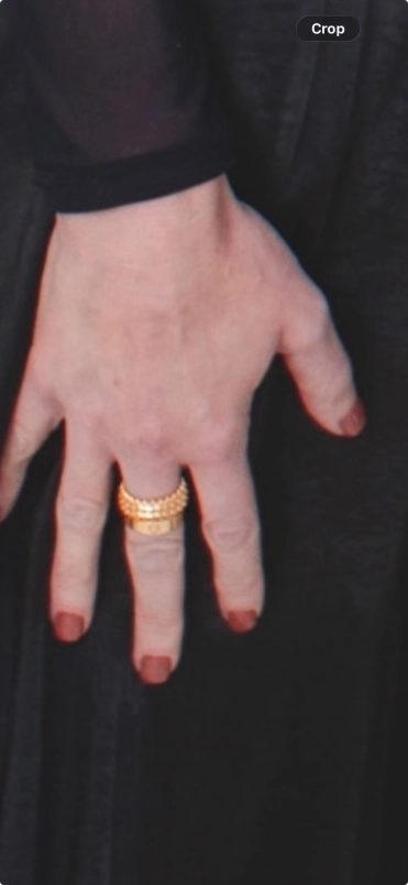 Police Seek Public Assistance to Locate Stolen Jewellery