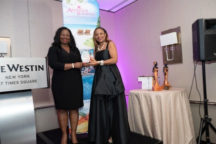 Cayman Islands Director of Tourism Honoured as Director of the Year by Caribbean Tourism Organisation
