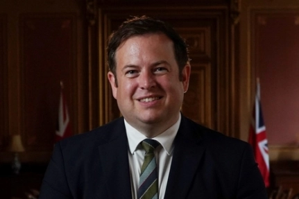 UK Minister for Overseas Territories to Visit Cayman