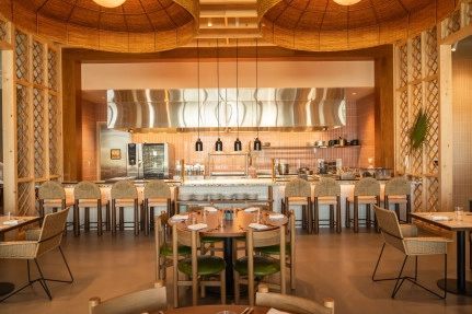 Hotel Indigo Grand Cayman Earns Prestigious AAA Four Diamond Designation