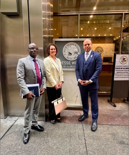 Premier Strengthens Financial Services Relationships in Chicago