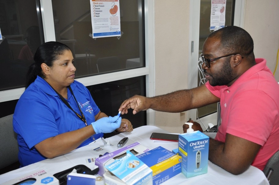 HSA offers free health screenings and consultations to kidney disease patients and public
