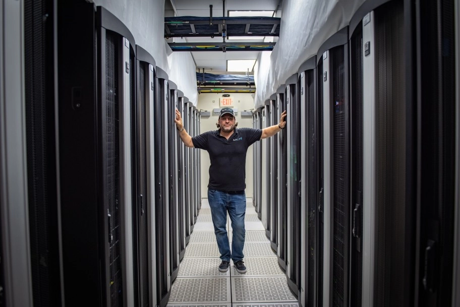 Cayman’s first Internet Exchange Point now operational in Camana Bay