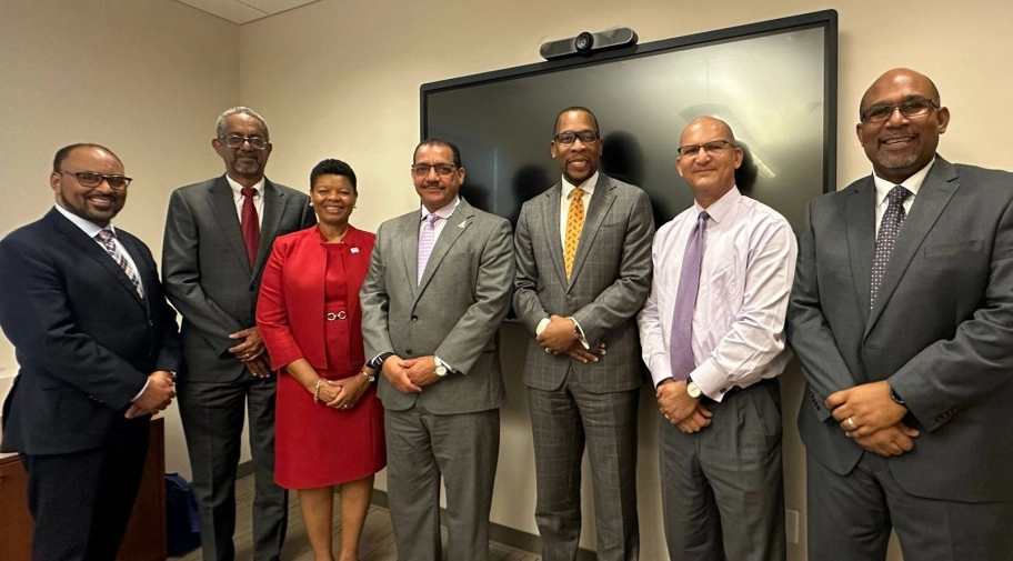 Finance Minister meets with Cayman-based regional parametric insurer