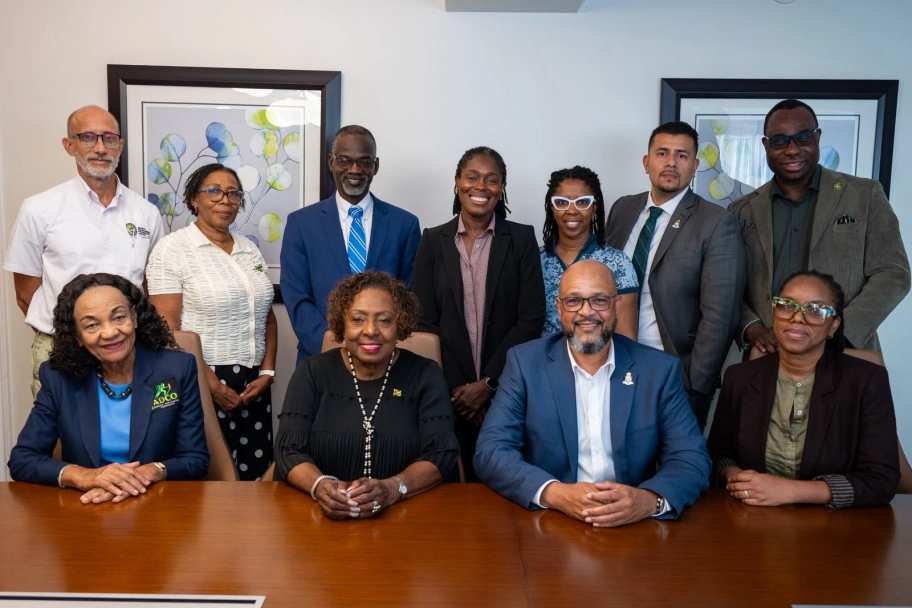 Minister Rankine Strengthens Regional Sports Cooperation During Jamaica Visit